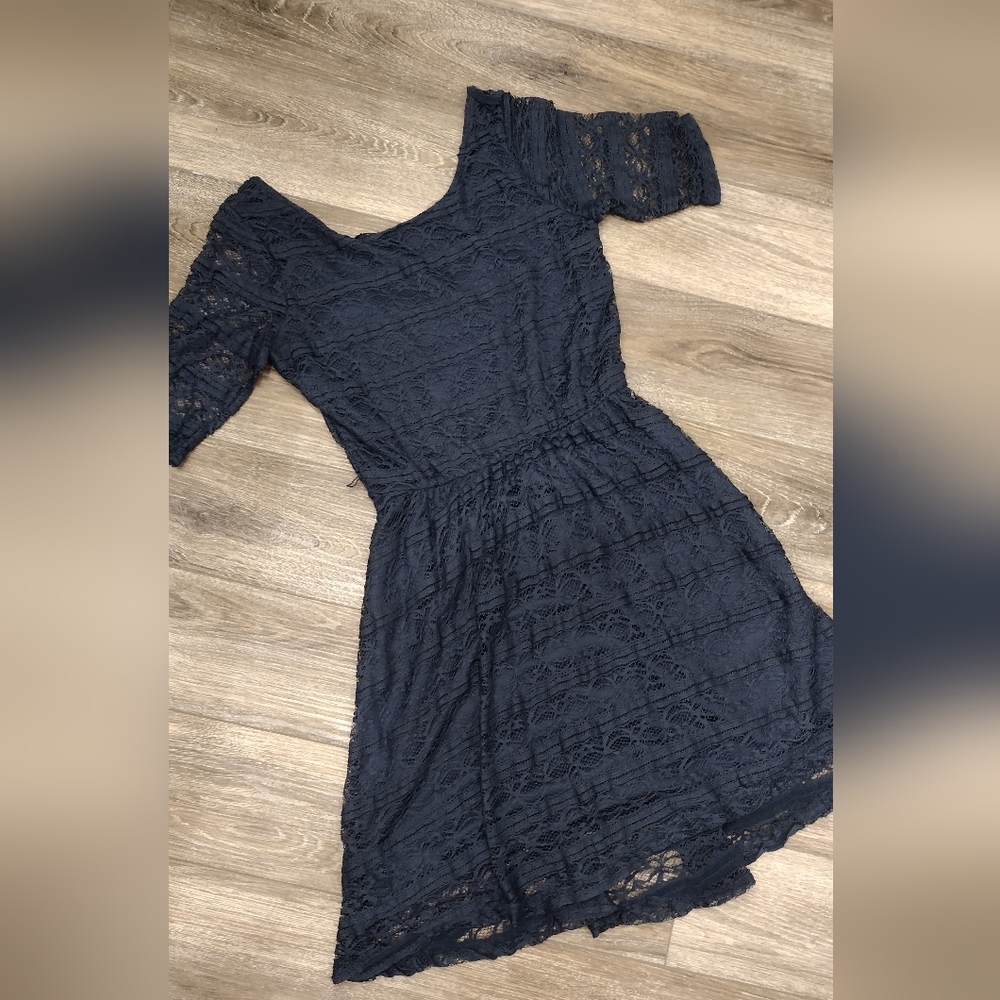 Rewind Navy Lace Dress Size Large (Juniors)